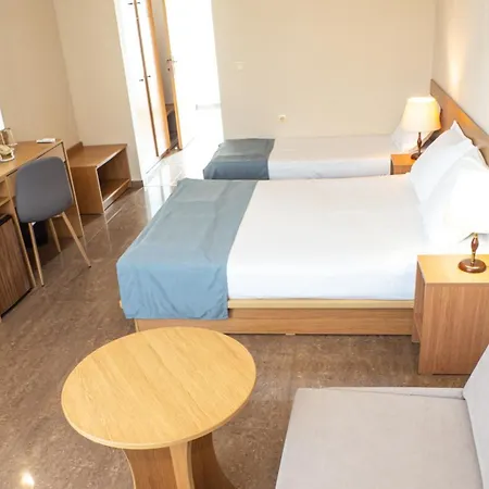 Aurora 3* 圣君士坦丁和海伦那