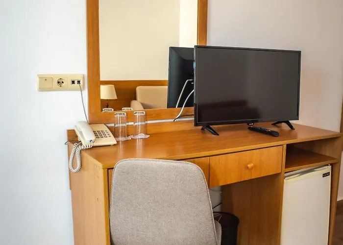 酒店 Aurora 圣君士坦丁和海伦那