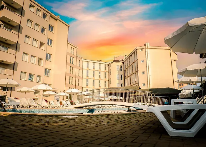 酒店 Aurora 圣君士坦丁和海伦那