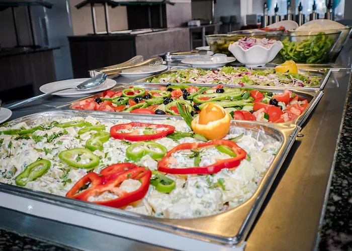 Aurora 酒店 圣君士坦丁和海伦那