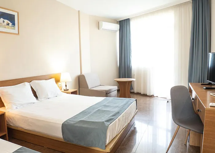 Aurora 3* 圣君士坦丁和海伦那