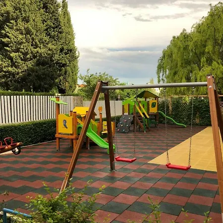 Otel Aurora Aziz Konstantin ve Elena